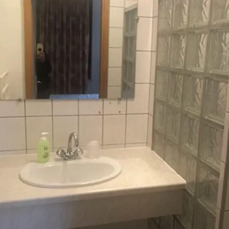 Hotel Restaurant Moderne Bellavi 2*